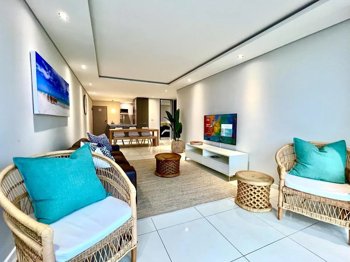 Seacrest Luxury Beachfront Apartment - Blouberg Beach 0*, Bloubergstrand South Africa